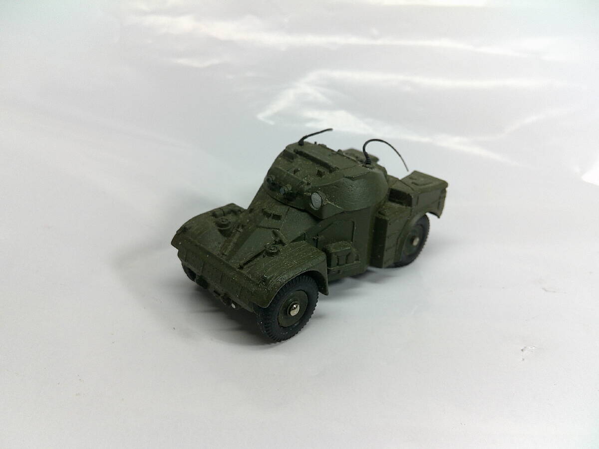 ディンキーNo.814　ＡＭＬ　ＰＡＮＨＡＲＤ装甲車《未展示品・砲身２門欠損》送料390円
