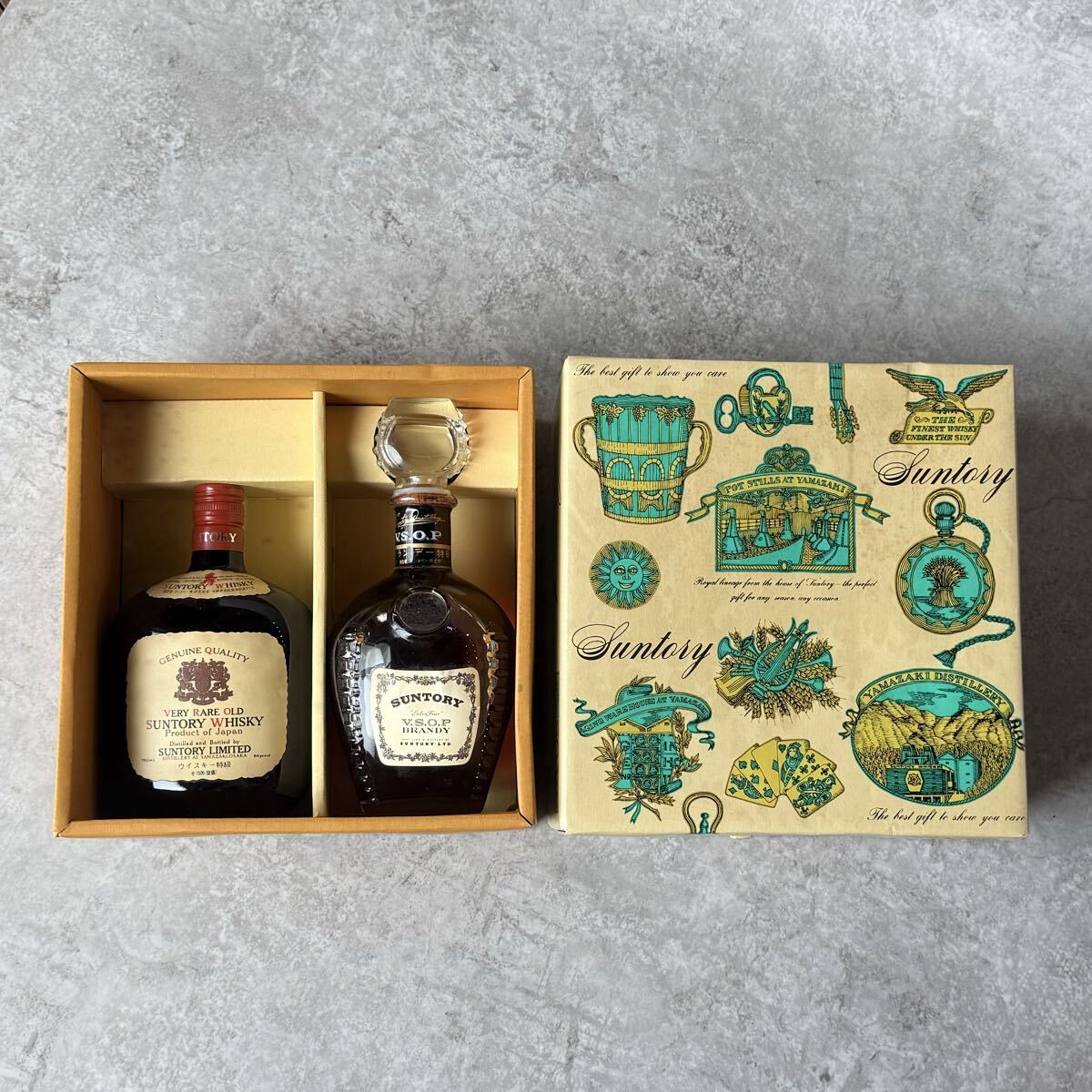 当時物 サントリー ウイスキー WHISKY SUNTORY オールド old vsop brandy ブランデー / 未開封 未開栓 古酒 黒丸 ダルマ セット 特級