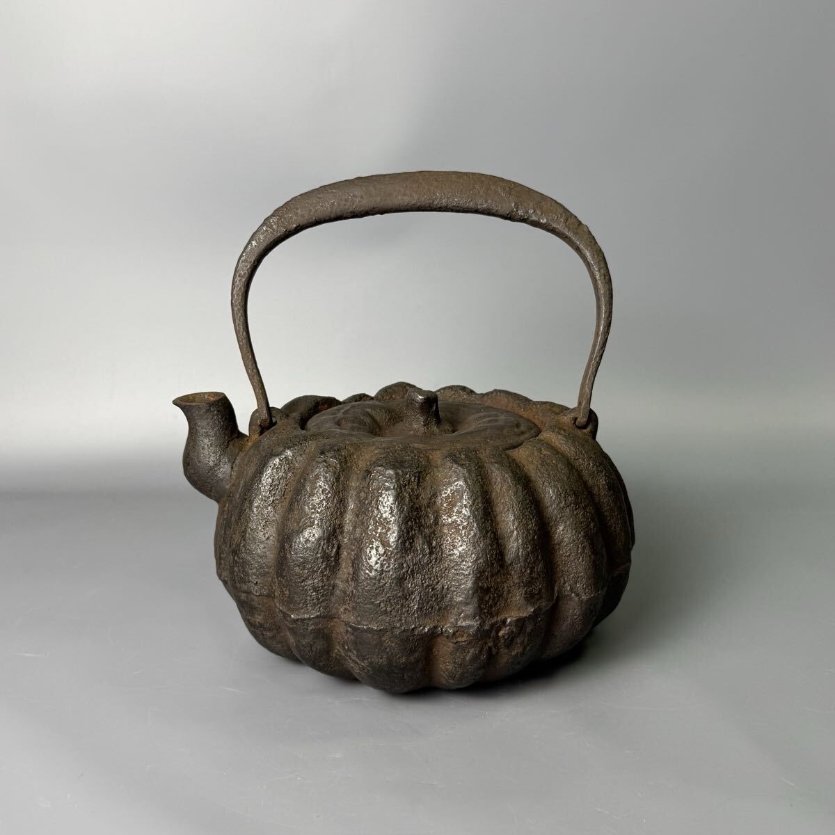 時代物 鉄瓶 南瓜型 鋳鉄 茶道具 古美術 茶器