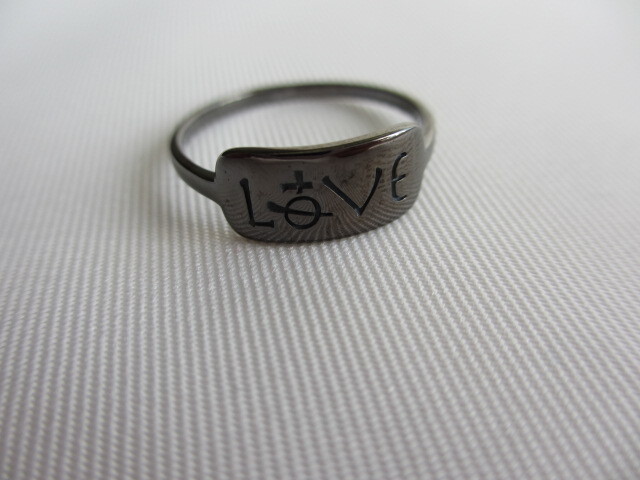 Vivienne Westwood Bobby Ring STERLING SILVER サイズＬ RUTHENIUM （濃厚なグレーカラー）　