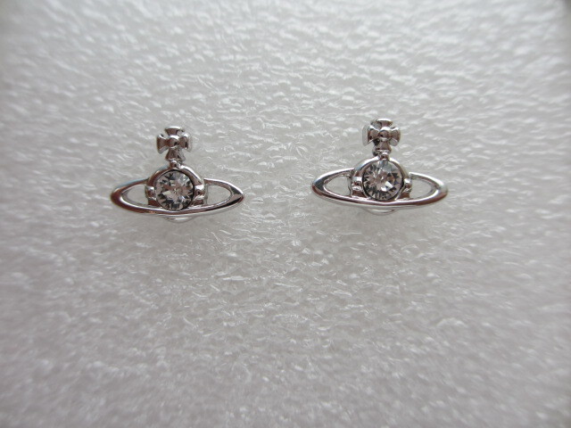 Vivienne Westwood NANO SOLITAIRE, ピアス　RHODIUM CRYSTAL 