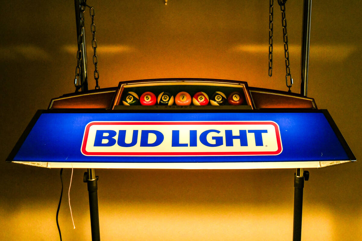 ★1点限り『バドライト ビリヤード プールバーライト 吊下げ照明 1980年代』BUD LIGHT Budweiser Pool Bar Light 店舗什器 USA ガレージ 