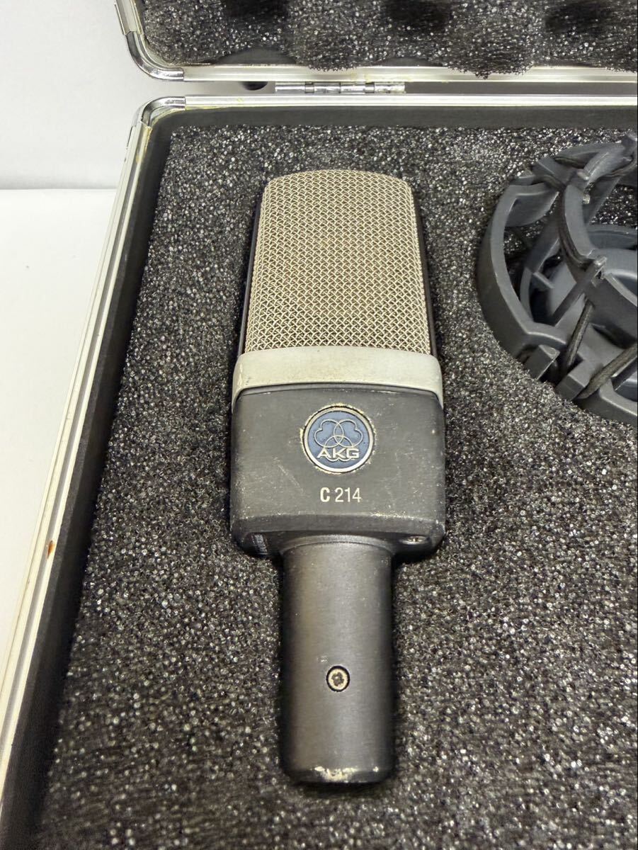 ●売り切りAKG C214 コンデンサーマイク 国内正規品 純正ハードケース・ショックマウント付属　アーカーゲー現状品