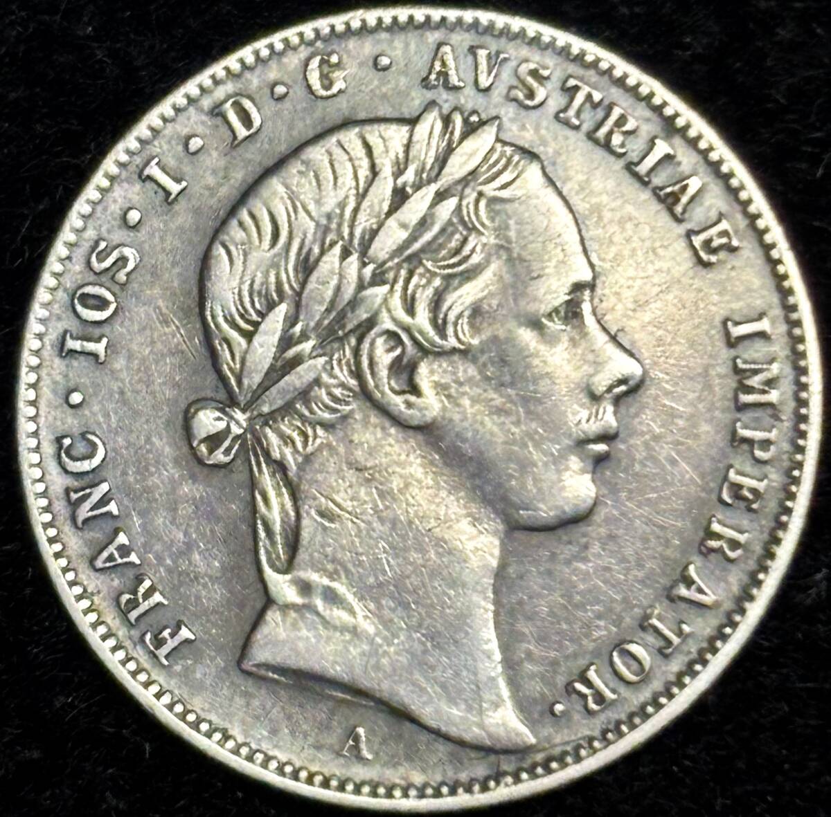 【オーストリア銀貨】(1855年銘 2.3g 直径18mm)
