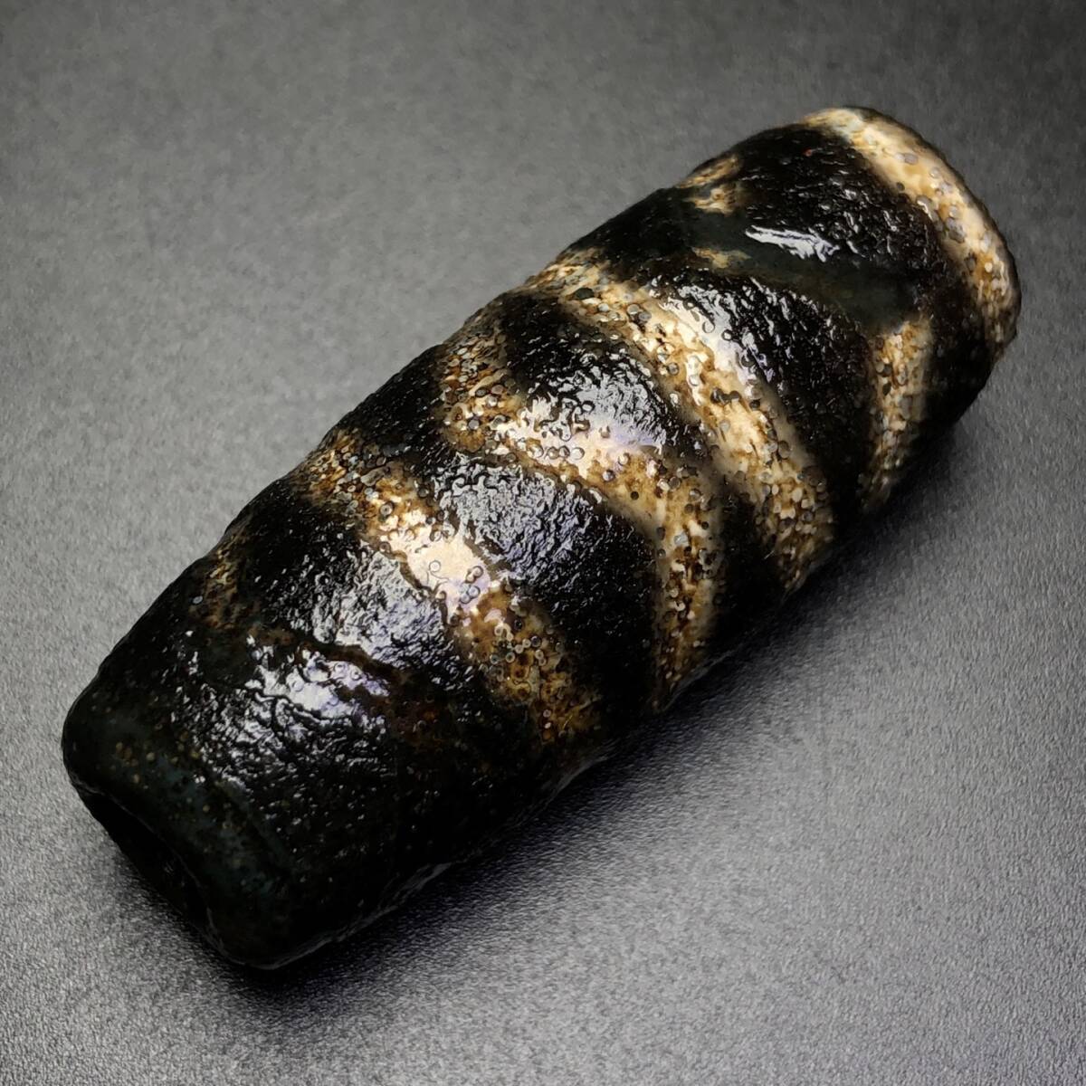 館蔵 古瑪瑙彫 高油 至純古珠 水紋天珠 根付 風水開運 中国古玩 古美味 骨董品 中国古美術 古美味 蔵出