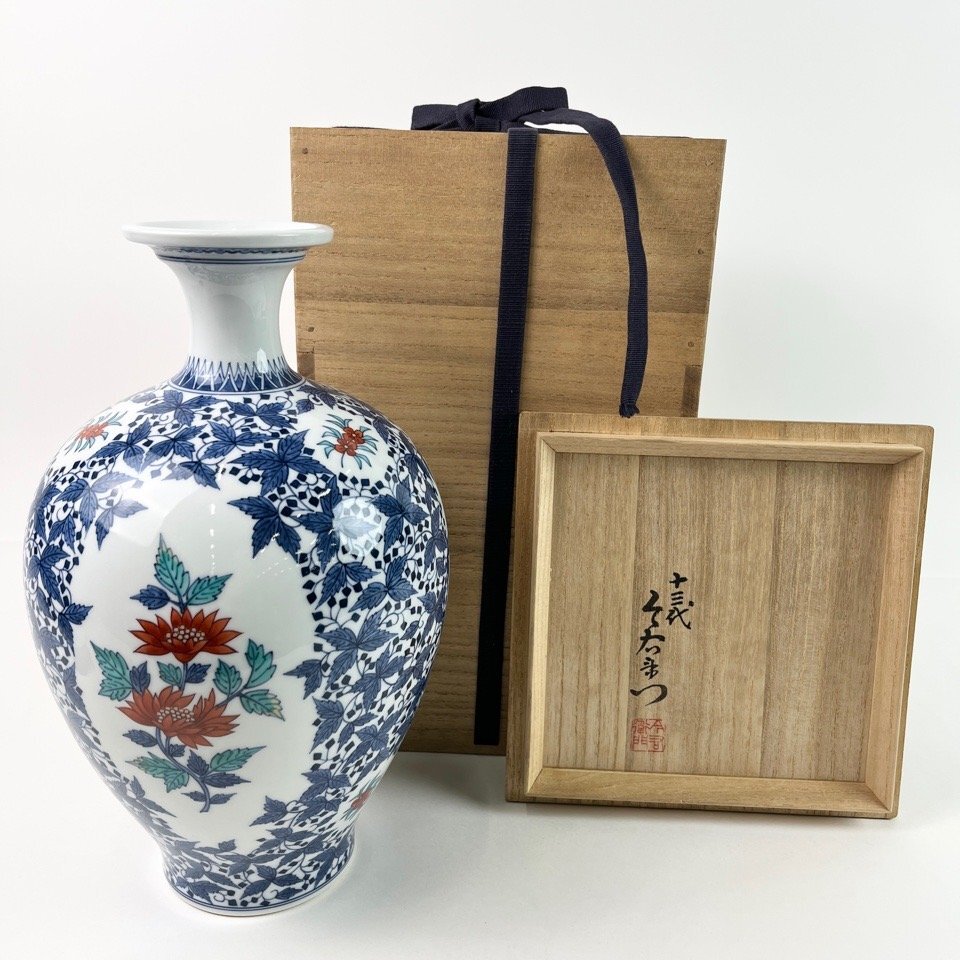 人間国宝 今泉今右衛門 色鍋島花文花瓶 共箱 陶磁器 花入 壺 花瓶 骨董