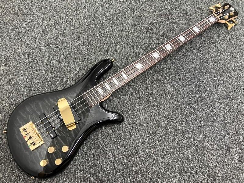 美品◆ Spector Icon NS 2 Bolt-On 4/Black Gloss◆ スペクター　アギュラー ピックアップとプリアンプ搭載　ソフトケース付属です♪中古品