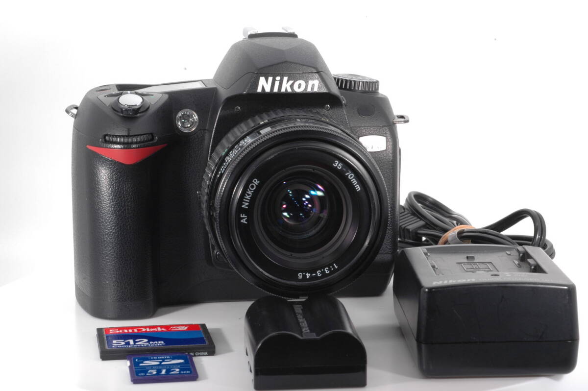 新品級☆保証 ニコン Nikon D70 6.1MP デジタル一眼 AF Nikkor 35-70mmf/3.3-4.5 レンズ 清潔感溢れる綺麗な外観 クリアな光学 完動品☆