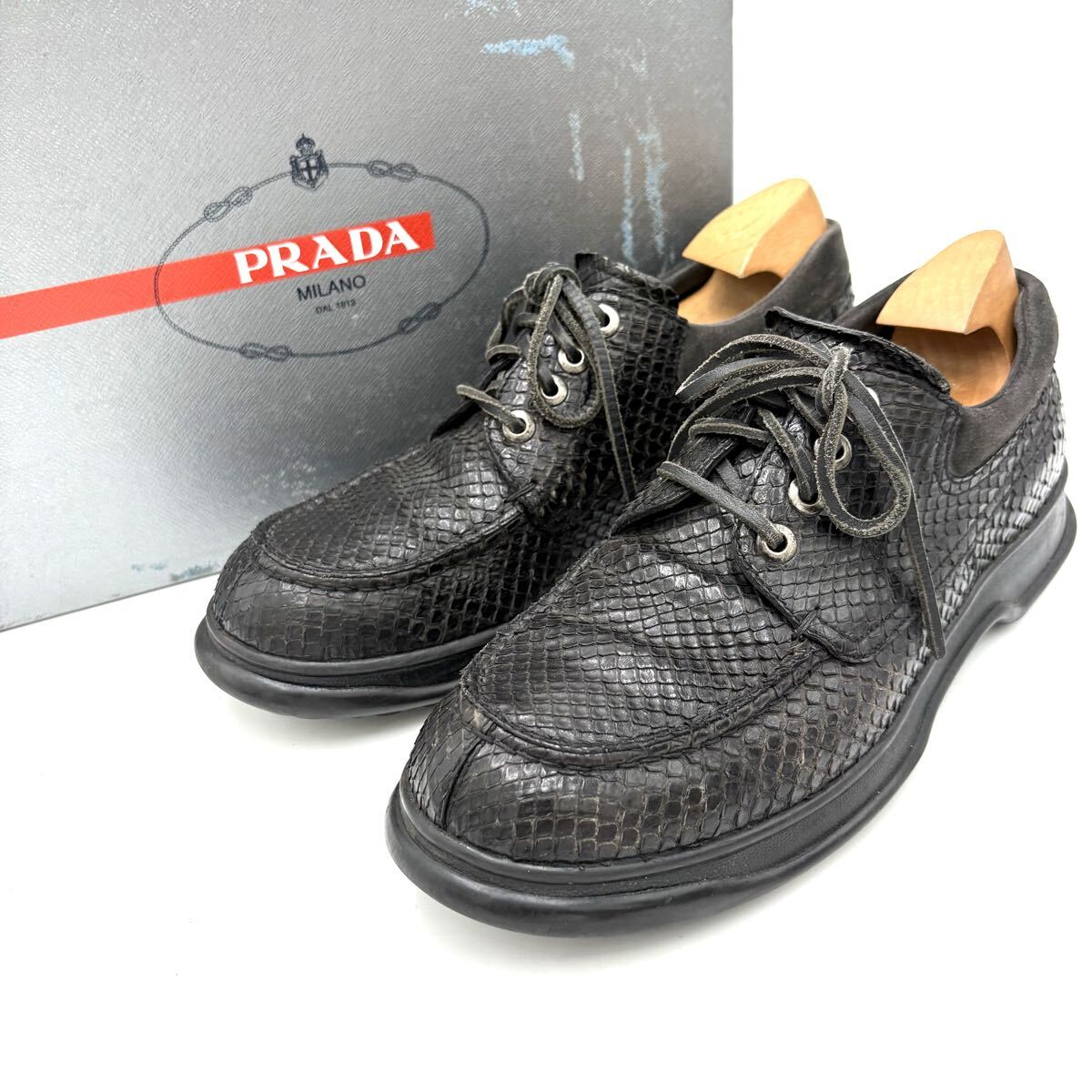 1A ■ 箱付き 'イタリア製' 至高の逸品 PRADA プラダ スポーツ エキゾチック パイソン レザー シューズ 7 26cm程 高級紳士靴 ブラック系 