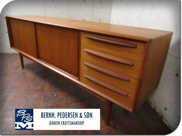 美品/BERNH. PEDERSEN＆SON/Danish/デンマーク/ベルンハルト・ペダーセン/ヴィンテージ/チーク材/1950’s/クレデンザ/サイドボードft9481m