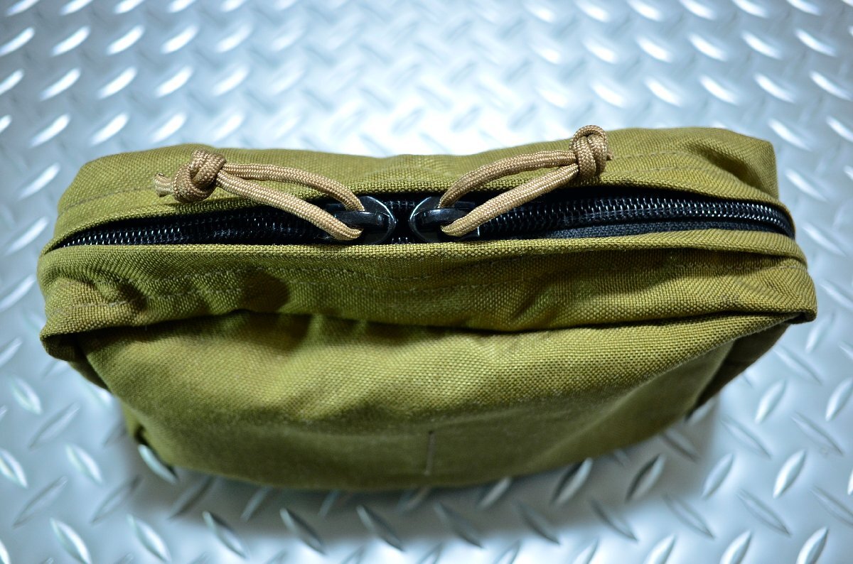 米軍☆Eagle MLCS Utility Pouch (Khaki)☆黒ジッパー ユーティリティポーチ SEAL SFLCS PJ DEVGRU EOD MBSS