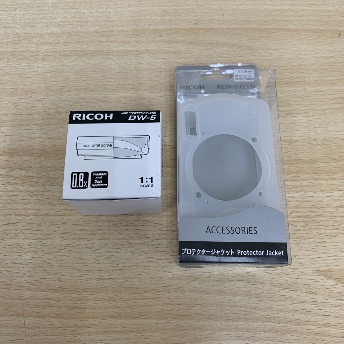 新品 リコー RICOH ワイドコンバージョンレンズ DW-5 / プロテクタージャケット 0-CC174 セット品