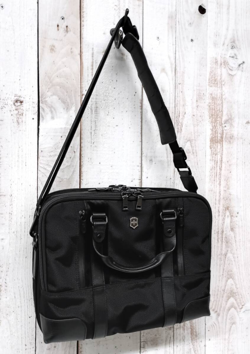 Victorinox　ビクトリノックス ＊Lexicon Professional ＊LaSalle 13　 ブリーフケース　 ビジネスバック　 ＊STYLE 601111 BLACK　