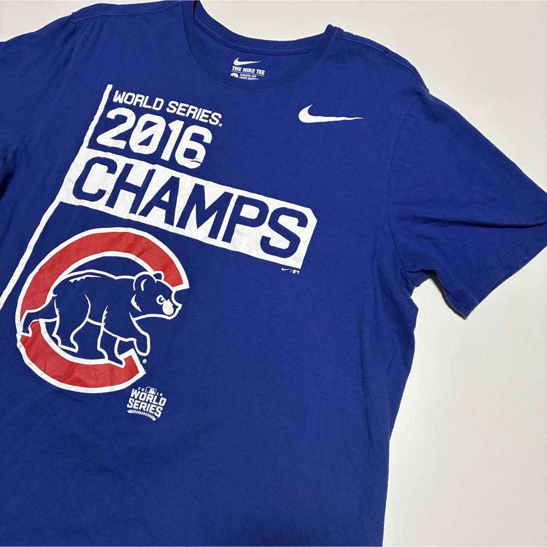 NIKE MLB優勝記念Tシャツ　プリントTシャツ メンズ　レディース