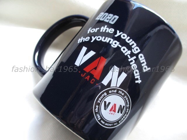 希少★VAN JAC ヴァンヂャケット★2020 Year's プレミアム マグカップ☆丸VAN アーチロゴ & 向かい獅子 両面デザイン/コレクターズアイテム