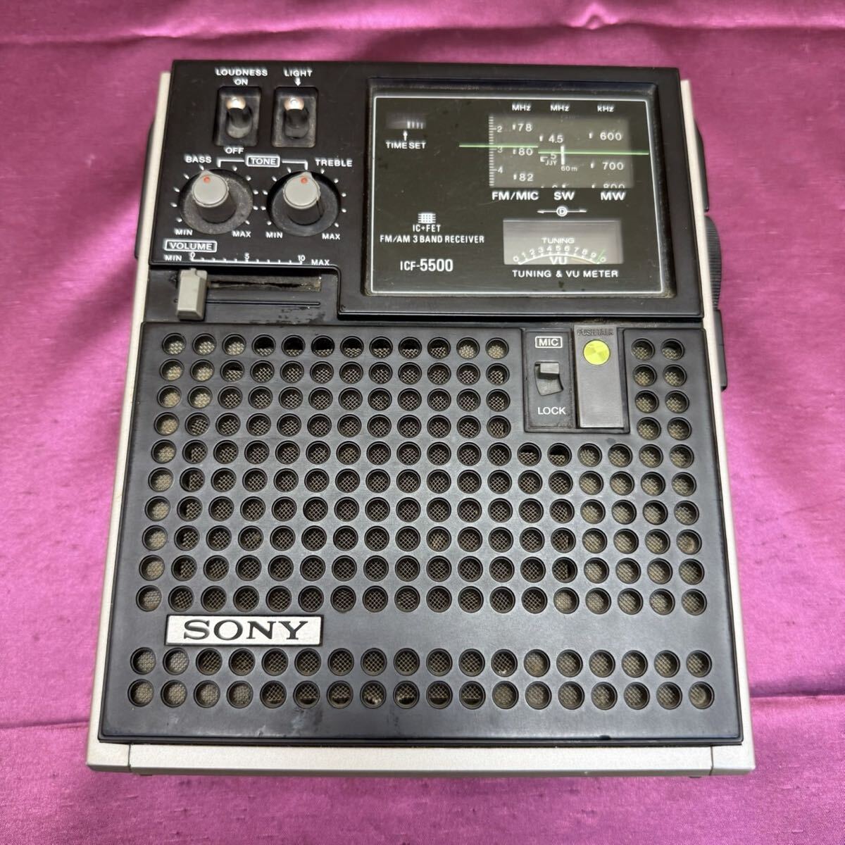 R81214 SONY ICF-5500 FM AM 3バンド レシーバー ソニー ラジオ スカイセンサー マルチバンドレシーバー メイドイン JAPAN