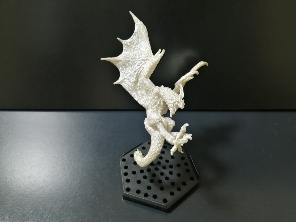 【モンハン部限定】セルレギオス　パールホワイトVer.　100個限定　モンスターハンター