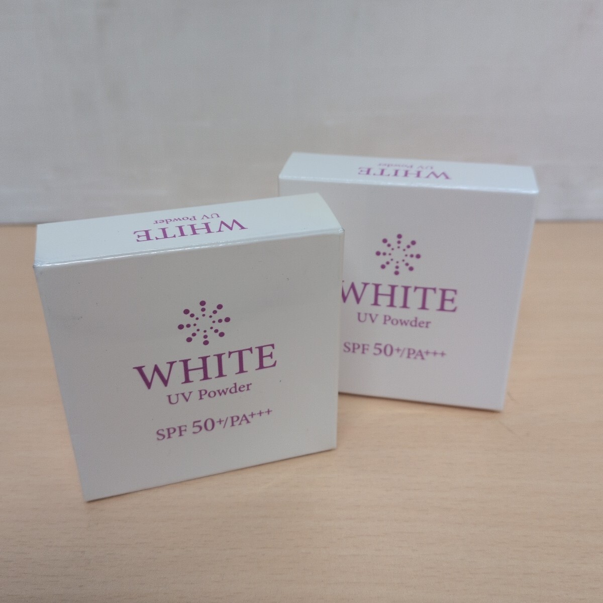 y053001g 韓国コスメ 韓国化粧品 パウダー 白粉 ホワイトUVパウダー SPF50+ PA+++ 