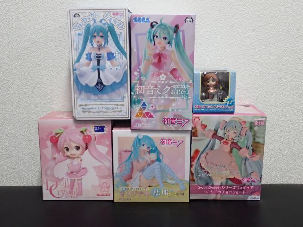 ③ ☆ フィギュア ☆ おまとめ品 ６点 初音ミク フィギュア 現状品 長期保管品　未開封