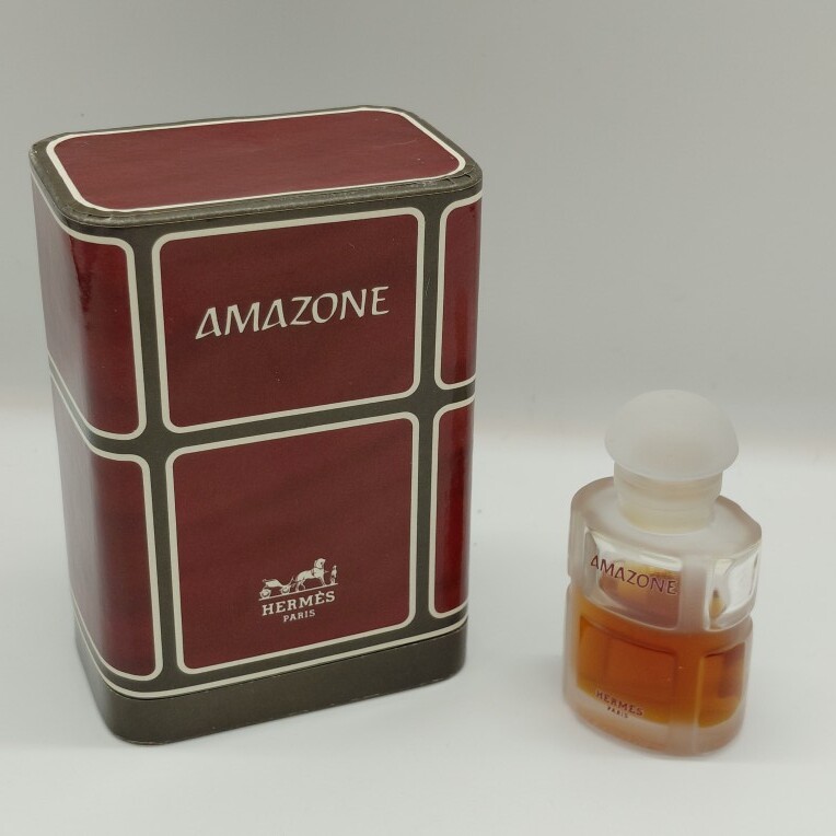 【残量5割】 HERMES エルメス AMAZONE アマゾン パルファム PARFUM 7.5ml　香水 (12181)