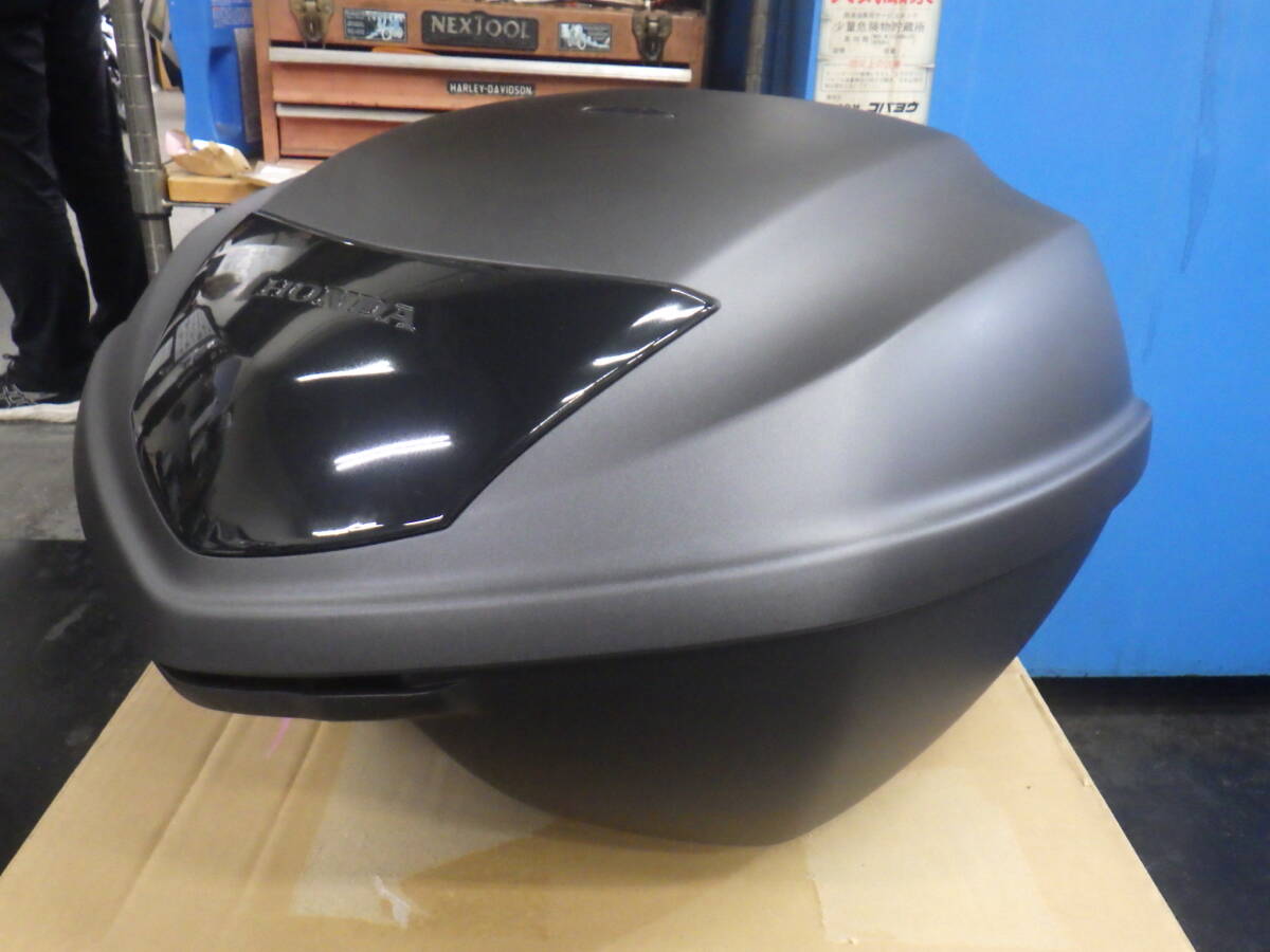 ■新品 ホンダ トップボックス 35L ワン・キー・システムタイプ 08L71-KZL-861ZA HONDA DIO110 LEAD 472×480×300mm 140サイズ 大阪発送 