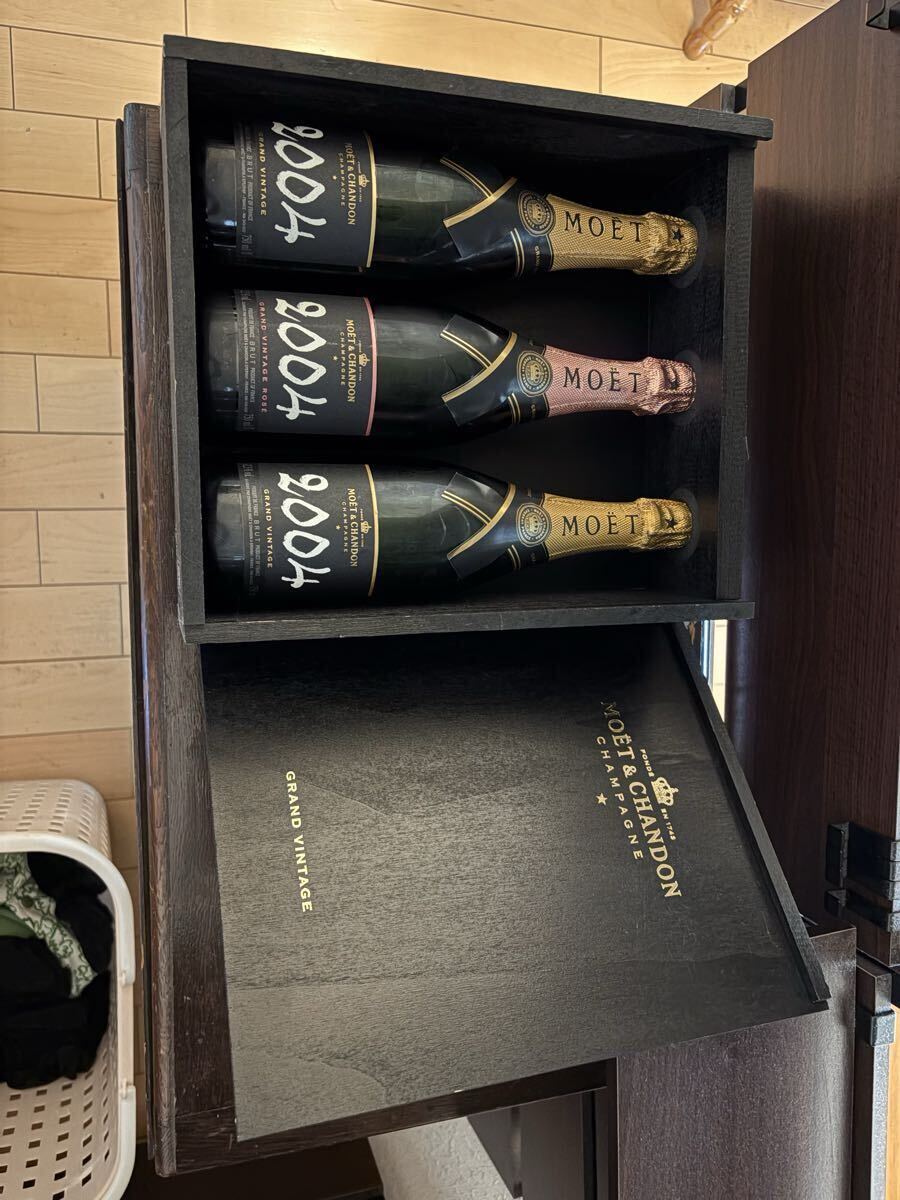 MOET & CHANDON GRAND VINTAGE 2004 モエ・エ・シャンドン 3本セット　木箱付き　未開栓