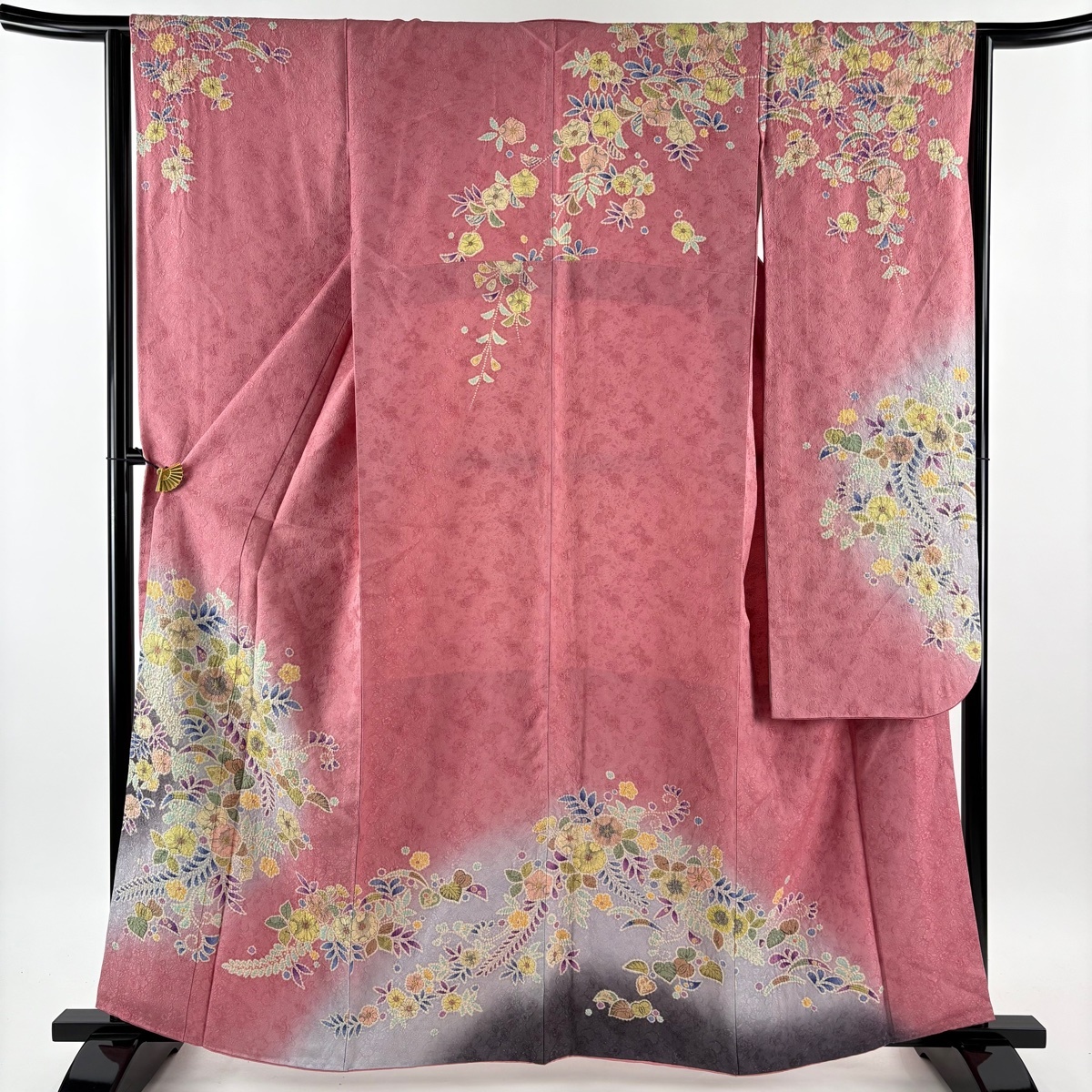 【在庫一掃】 振袖 身丈161.5cm 裄丈64cm M 袷 丹下雄介 やまと 落款 辻が花 刺繍 銀通し ピンク 正絹 逸品 【中古】