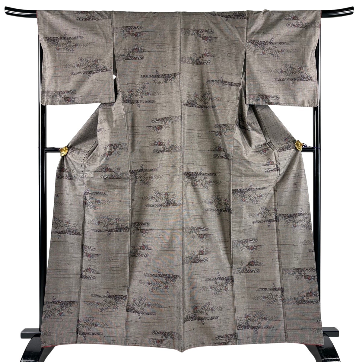 紬 身丈158cm 裄丈64cm M 袷 草花 灰茶 正絹 秀品 【中古】
