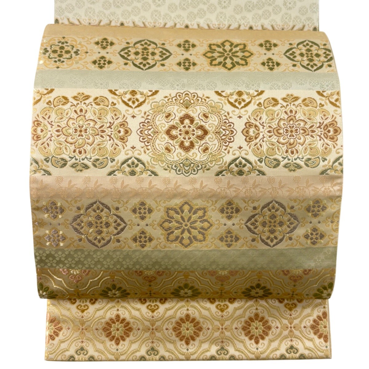 【美品】 袋帯 名品 箔屋清兵衛 落款 華文 段縞 箔 ベージュ お太鼓柄 正絹 【中古】