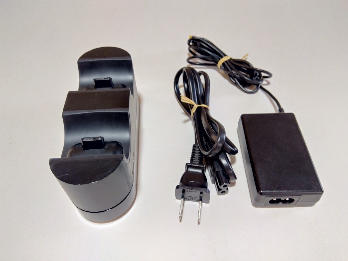 PS4 DUALSHOCK4 純正 充電スタンド CUH-ZDC1