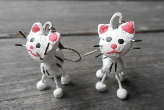 ☆メキシコ　手作り　ねこピアス☆猫