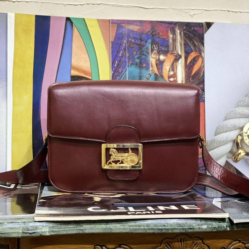 激レア 希少カラー VINTAGE OLD CELINE ホースキャリッジ ショルダーバッグ ボルドー 馬車金具 年代物 ヴィンテージバッグ 希少 斜め掛け