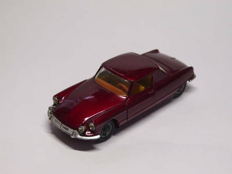 CORGI TOYS LE DANDY COUPE HENRI CHAPRON BODY 　レア車種　英国製　入手困難品