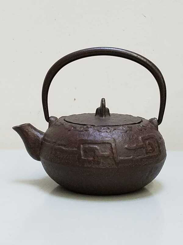 未使用 急須 高さ約12.5㎝ 煎茶道具 茶道具 鉄瓶 鉄製