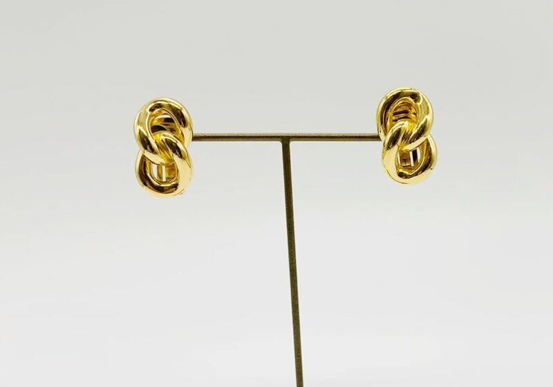 【美品】Christian　Dior　クリスチャンディオール　チェーンモチーフ　イヤリング　ゴールド　アクセサリー　メーカー刻印有