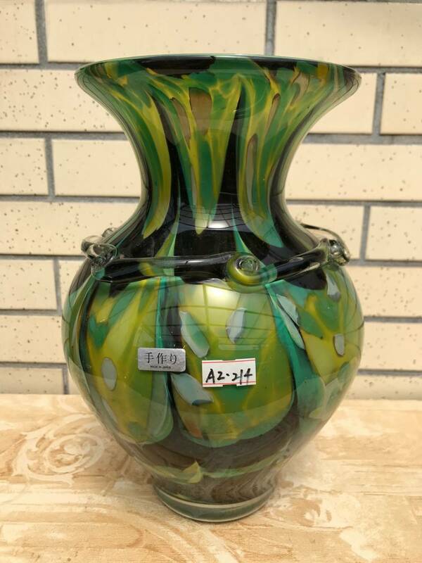 ◆うつわ屋◆懐かしの昭和レトロ★【A2】手造り吹きガラス花瓶 art Glass＜21④＞