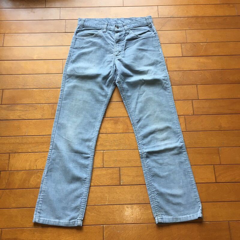 ★ ≪Levi's≫ ★ 519 ビンテージ タイトストレート コーデュロイパンツ タロンジッパー★W29程度★P29