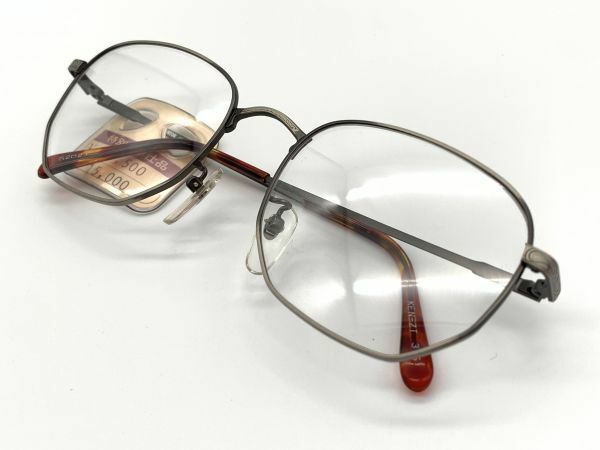 【眼鏡フレーム】デッドストック品　『KENZINTON classic 』ペーズリー彫金フレーム 52□21　　＠1.5万円　K01023A12