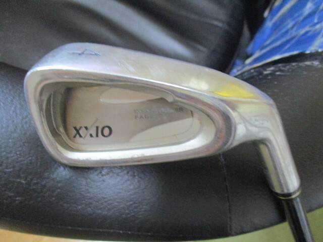 中古　ＸＸＩＯ　ＭＰ２００　４番アイアン　４－０８６