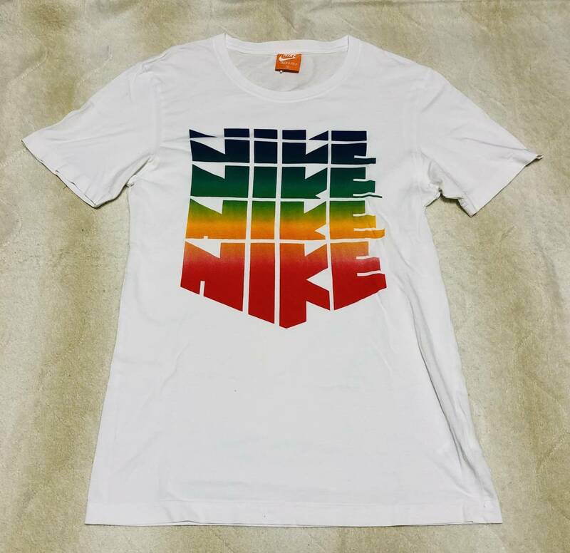 ☆NIKE☆ナイキ ゴツナイキ 半袖 Tシャツ S 白系 ビッグロゴ ヴィンテージ グラデーション