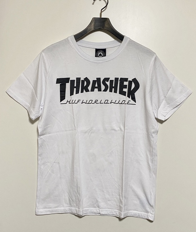 ビッグサイズ☆HUF × THRASHER ハフ スラッシャー コラボ 半袖Tシャツ ブランドロゴ XL 白 黒 ホワイト ブラック スケボー 