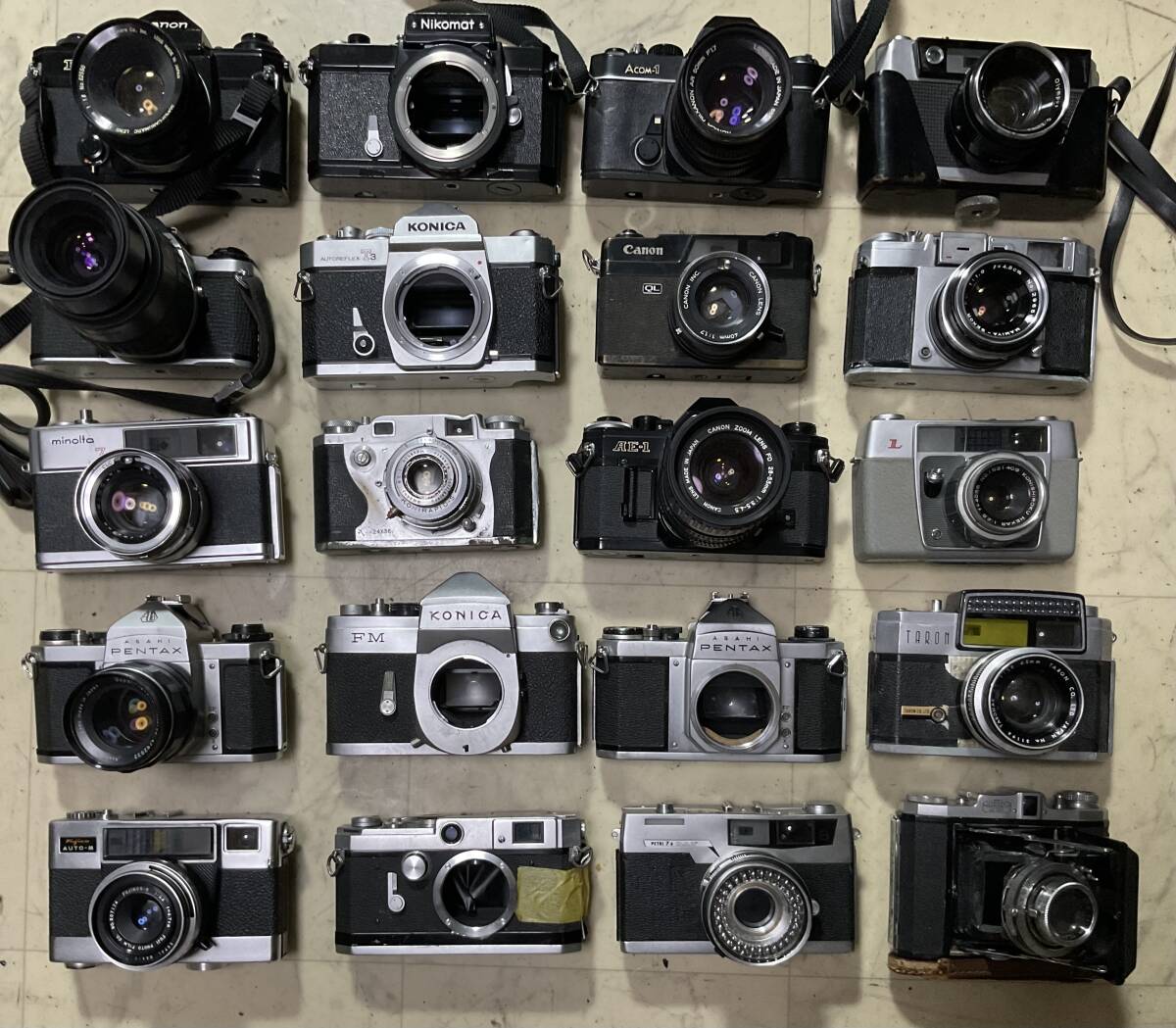 ニコン、キヤノン、ミノルタ、ペンタックスなど20台、交換レンズ5本のフィルムカメラ、ジャンク品扱い