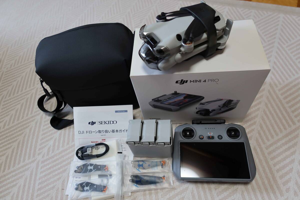 極美品　DJI　MINI４　PRO