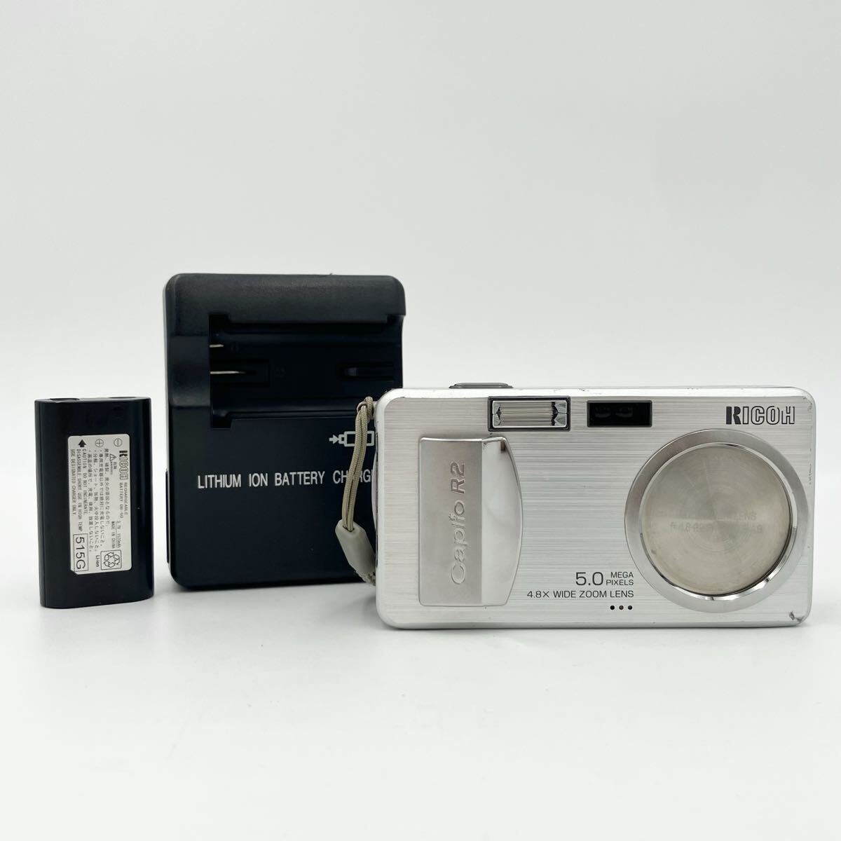 動作良好 RICOH Caplio R2 シルバー コンパクトデジタルカメラ 中古品 単三電池可能