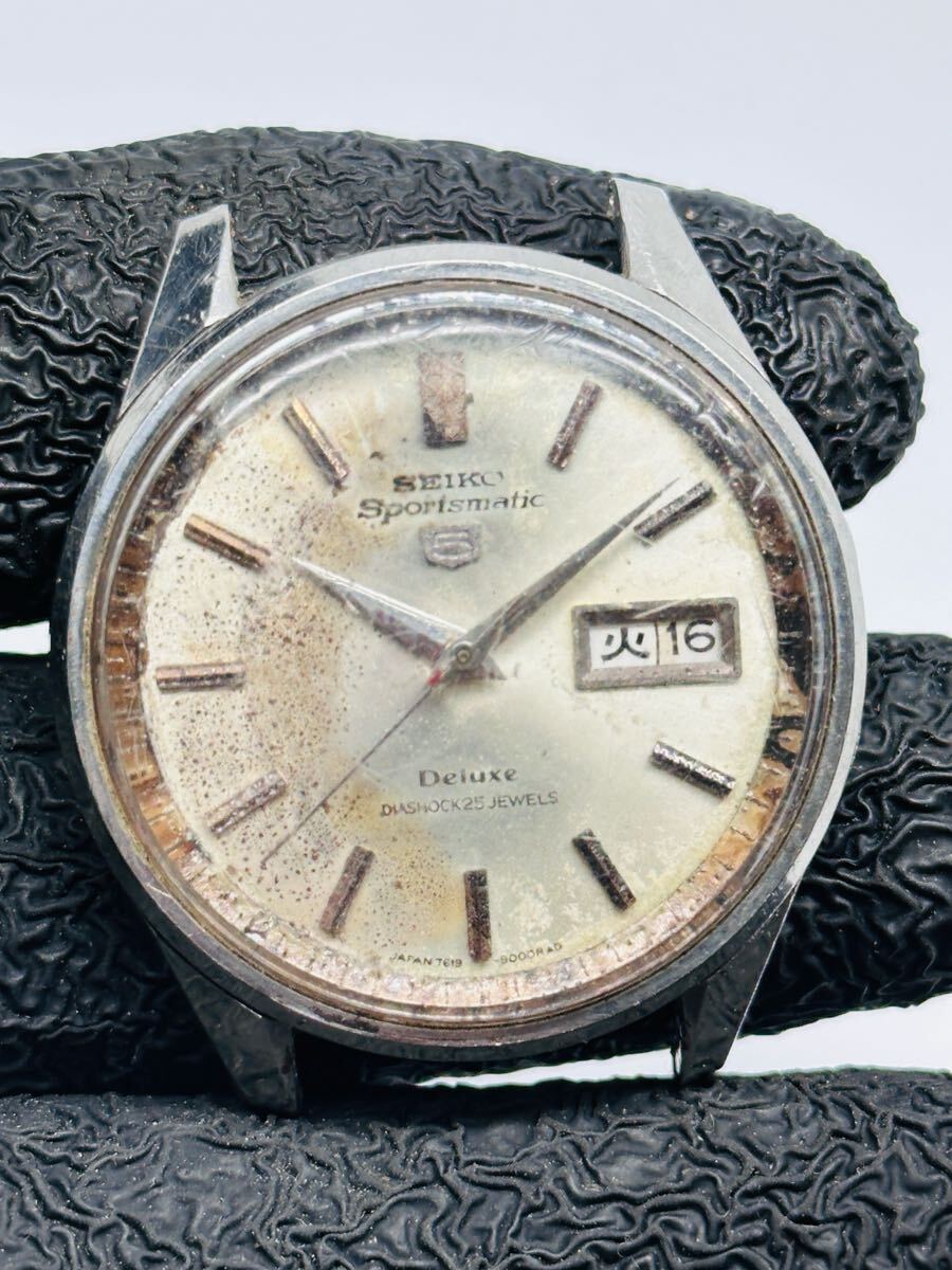 No.14 SEIKO 5 DELUXE 7619-9000 25石 メンズ シルバー 自動巻き デイデイト 38mm ヴィンテージ 中古 SEIKO