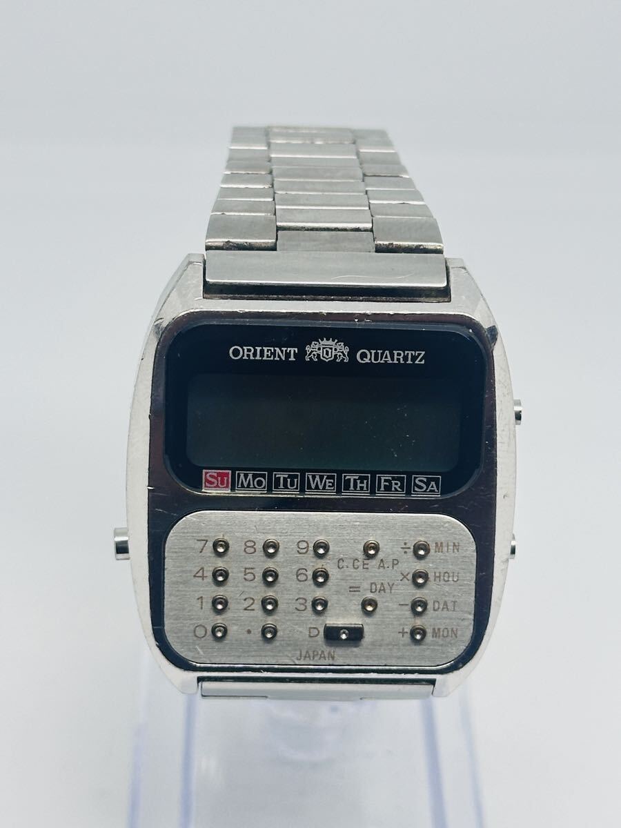 No.31 ORIENT QUARTZ Y691101-40 メンズ シルバー デジタル電卓ウォッチ スクエアケース ヴィンテージ 腕時計 中古