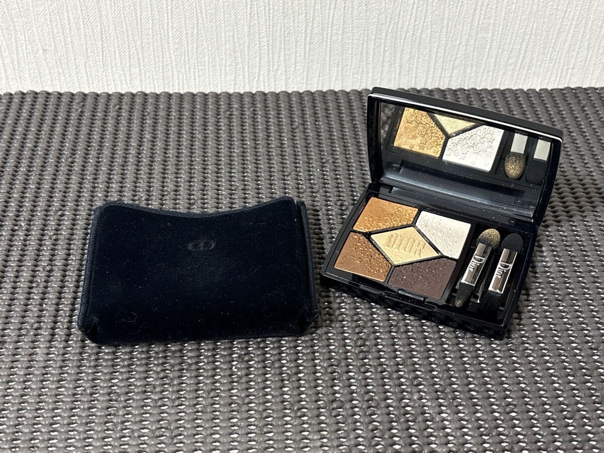 N6F276◆新品同様◆ クリスチャンディオール サンククルール 617 アイシャドウ 3g