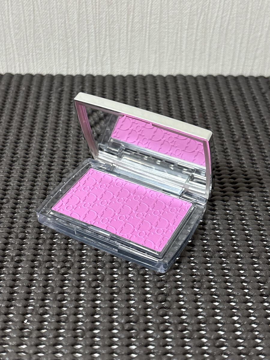 N6F205◆新古品◆ クリスチャンディオール ロージーグロウ 001 チークカラー 4.4g