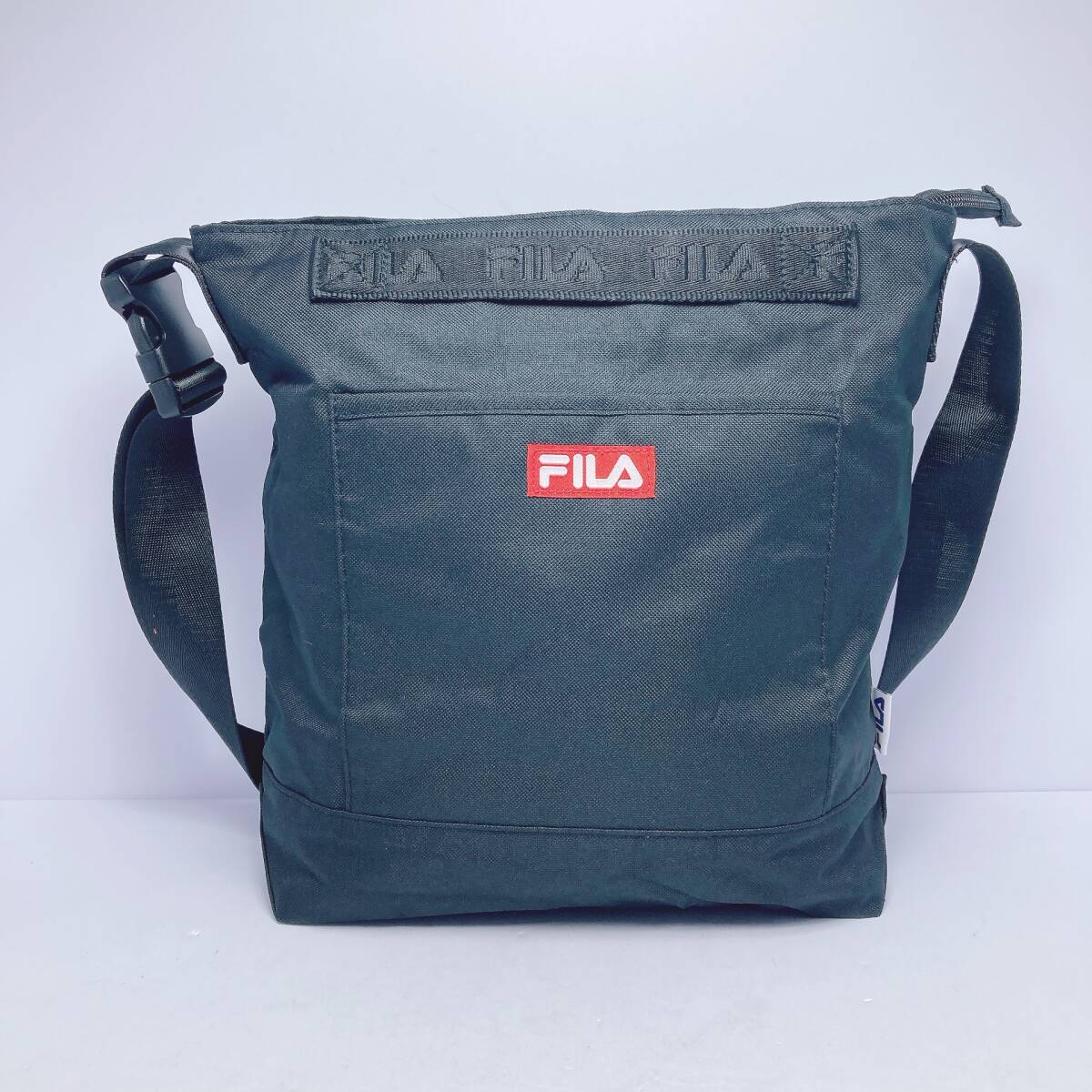 4788◯ FILA フィラ ショルダーバッグ クロスボディバッグ ブラック 黒 ナイロン ユニセックス ロゴ 内ポケット ファスナー