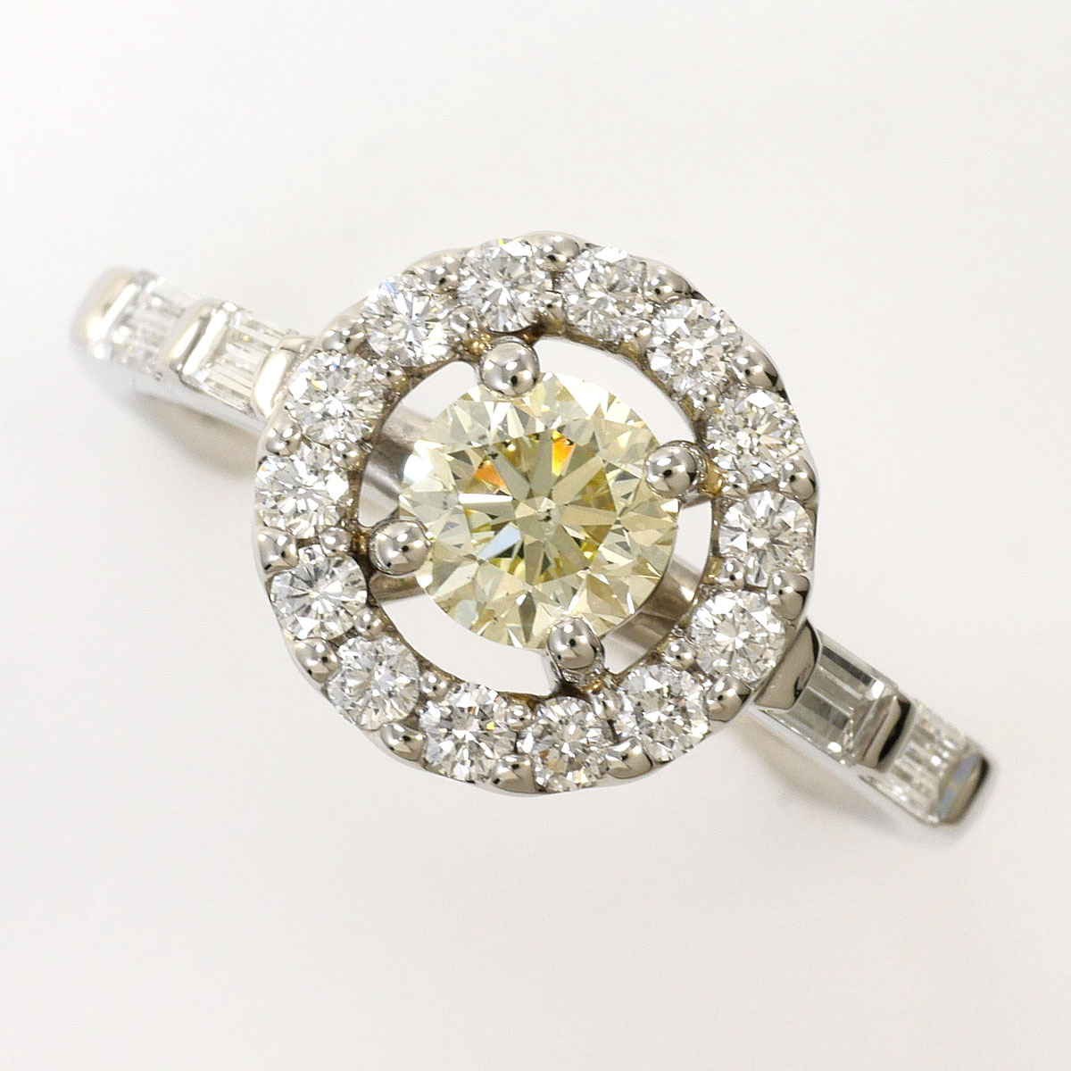 PT900/プラチナ リング・指輪 14号 イエローダイヤ 0.638ct ダイヤ 0.60ct SI2 鑑定書 総重量約6.1g ジュエリー 中古 美品 送料無料☆0315